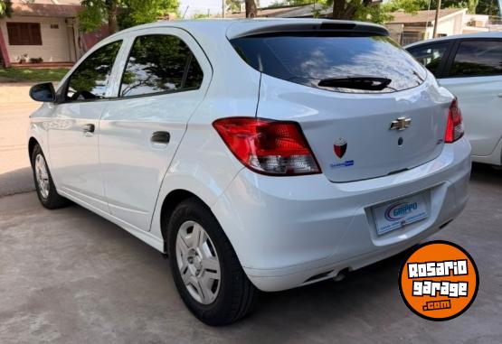 Autos - Chevrolet ONIX JOY 2018 Nafta 83000Km - En Venta