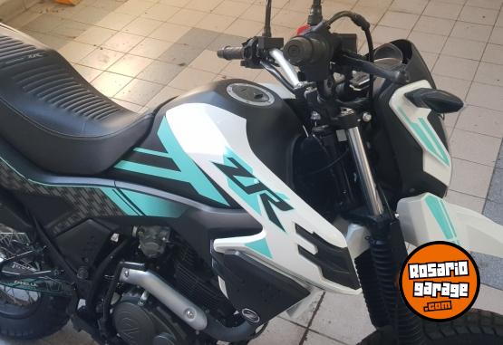 Motos - Zanella ZR 150 2026 Nafta 900Km - En Venta