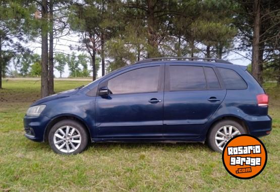 Camionetas - Volkswagen Suran 2015 Nafta 185300Km - En Venta