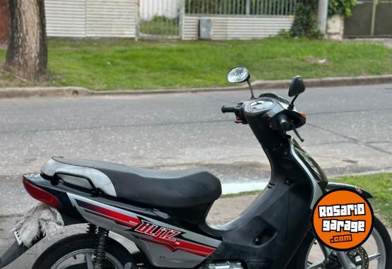 Motos - Motomel Blitz full 2022 Nafta 12000Km - En Venta
