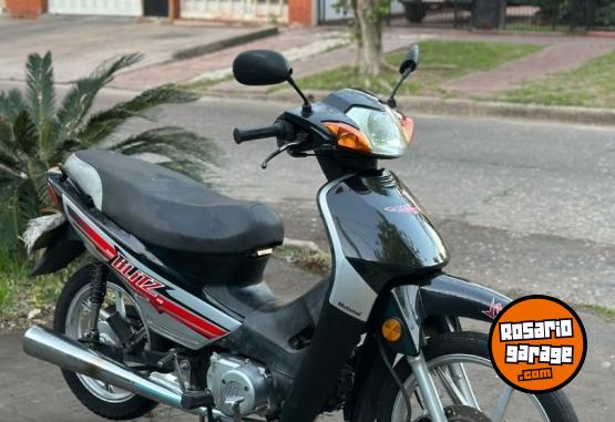 Motos - Motomel Blitz full 2022 Nafta 12000Km - En Venta
