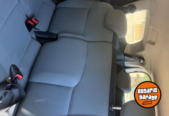 Autos - Chevrolet Spin 2016 Diesel 160000Km - En Venta