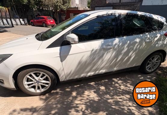 Autos - Ford Focus 3 SE PLUS 2018 Nafta 86500Km - En Venta