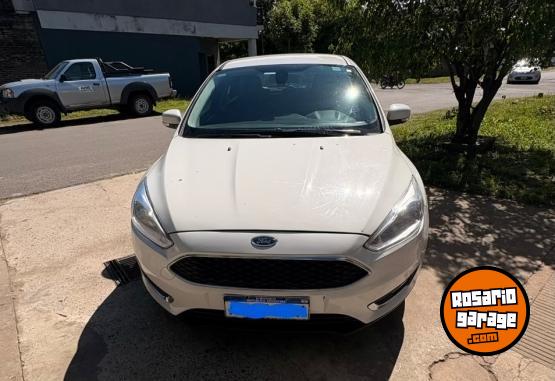 Autos - Ford Focus 3 SE PLUS 2018 Nafta 86500Km - En Venta