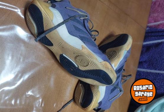 Deportes - Zapatillas basquet Adidas - En Venta