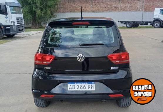 Autos - Volkswagen Fox tredline 2017 Nafta 53000Km - En Venta