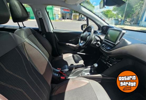 Autos - Peugeot 2008 FELINE 1.6 VTI 2021 Nafta 70000Km - En Venta