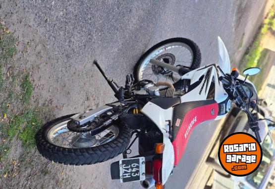 Motos - Honda Tornado 2014 Nafta 53000Km - En Venta