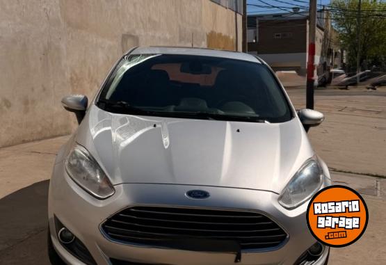 Autos - Ford fiesta 1.6 titanium 2015 Nafta 79000Km - En Venta