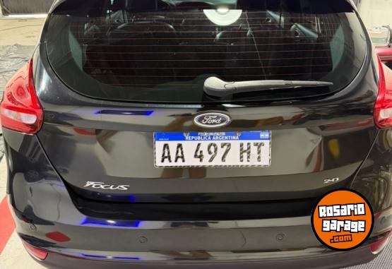 Autos - Ford SE PLUS 2016 Nafta 84000Km - En Venta