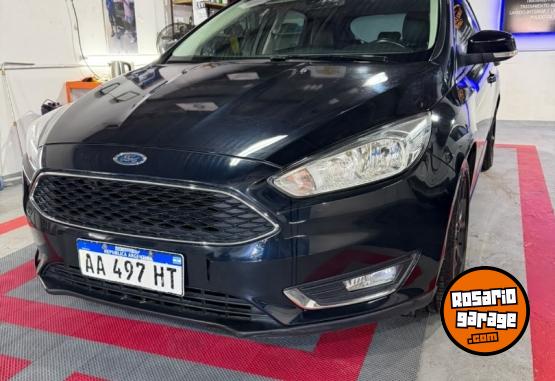 Autos - Ford SE PLUS 2016 Nafta 84000Km - En Venta