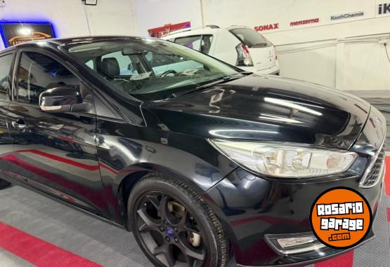 Autos - Ford SE PLUS 2016 Nafta 84000Km - En Venta