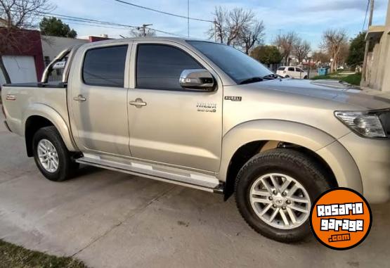 Camionetas - Toyota Hilux Srv 2013 Diesel 213000Km - En Venta