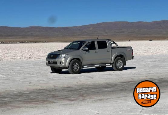 Camionetas - Toyota Hilux Srv 2013 Diesel 213000Km - En Venta