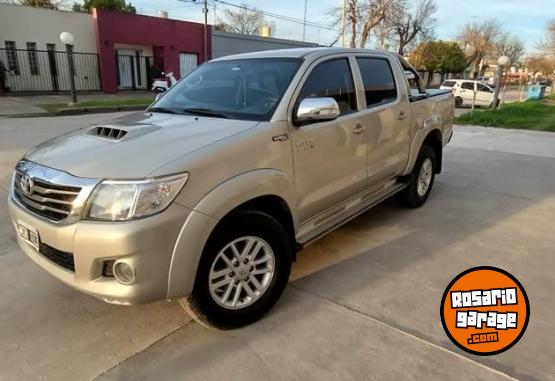 Camionetas - Toyota Hilux Srv 2013 Diesel 213000Km - En Venta