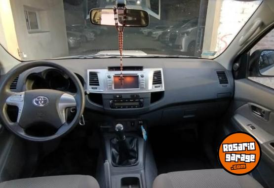 Camionetas - Toyota Hilux Srv 2013 Diesel 213000Km - En Venta