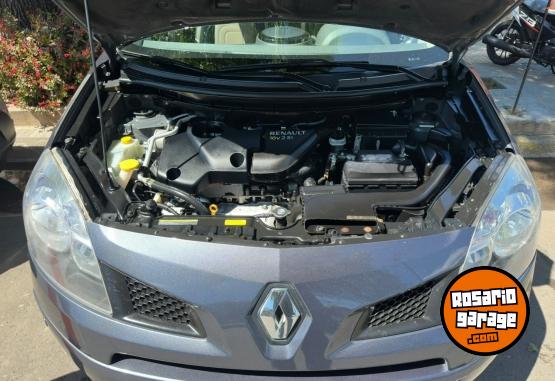 Autos - Renault KOLEOS PRIVILEGE 4X4 2011 Nafta 180000Km - En Venta