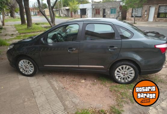 Autos - Fiat Grand Siena 2013 GNC 137600Km - En Venta