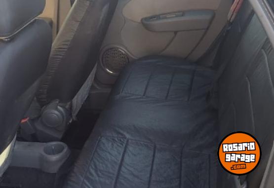 Autos - Fiat Grand Siena 2013 GNC 137600Km - En Venta