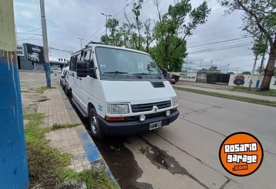 Utilitarios - Renault Trafic sprinter 1998 Diesel 263000Km - En Venta