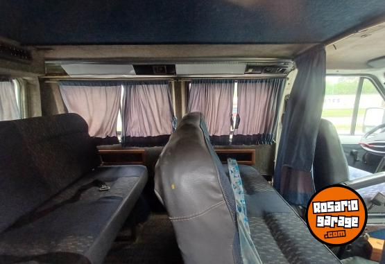 Utilitarios - Renault Trafic sprinter 1998 Diesel 263000Km - En Venta