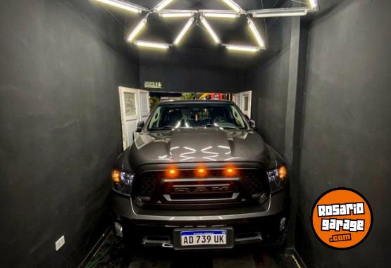 Camionetas - RAM 1500 2018 Nafta 92852Km - En Venta