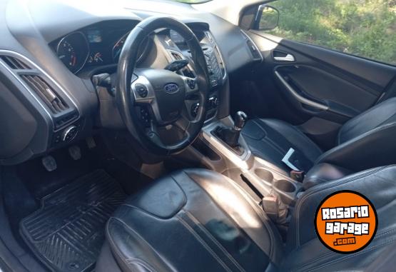Autos - Ford FOCUS 5P 2.0 2015 Nafta 164000Km - En Venta