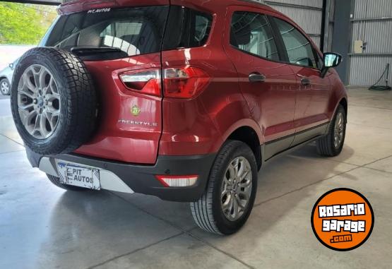 Autos - Ford ECOSPORT 2017 Nafta 84800Km - En Venta