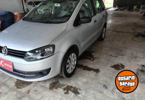 Autos - Volkswagen Suram 2012 Nafta 139000Km - En Venta
