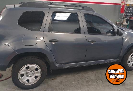 Autos - Renault Duster 2012 Nafta 97600Km - En Venta