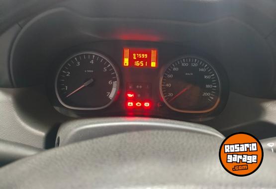 Autos - Renault Duster 2012 Nafta 97600Km - En Venta