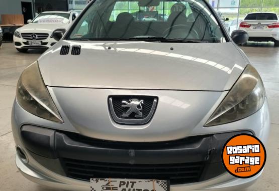 Utilitarios - Peugeot HOGGAR 2013 Nafta 123000Km - En Venta