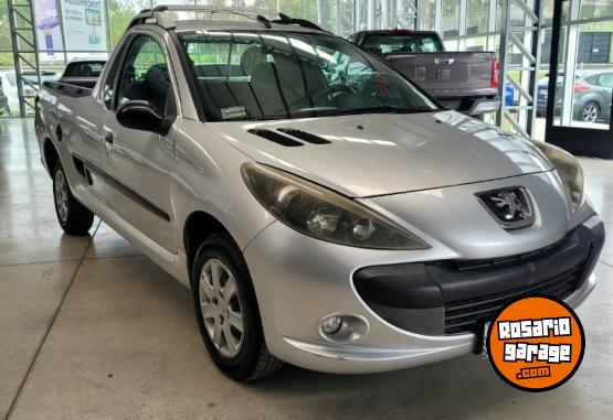 Utilitarios - Peugeot HOGGAR 2013 Nafta 123000Km - En Venta
