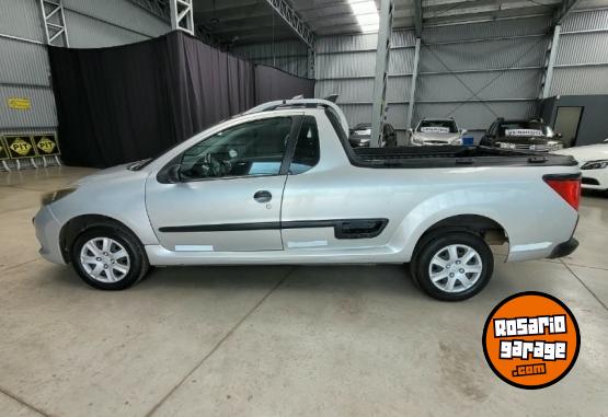 Utilitarios - Peugeot HOGGAR 2013 Nafta 123000Km - En Venta