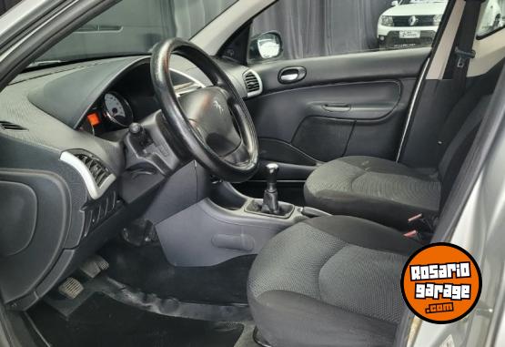 Utilitarios - Peugeot HOGGAR 2013 Nafta 123000Km - En Venta