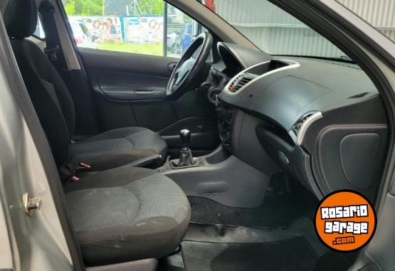 Utilitarios - Peugeot HOGGAR 2013 Nafta 123000Km - En Venta
