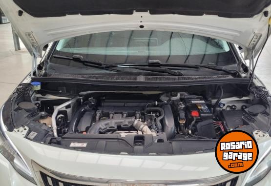 Autos - Peugeot 3008 2021 Nafta 97000Km - En Venta