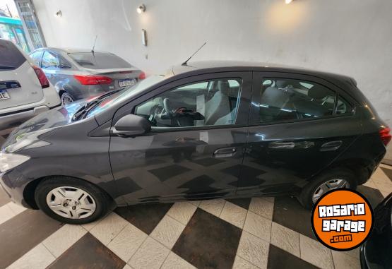 Autos - Chevrolet Onix 2018 GNC 94000Km - En Venta