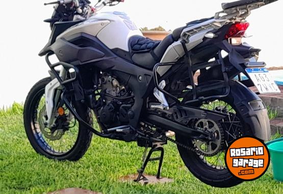 Motos - Corven Touring 250 2017 Nafta 16500Km - En Venta