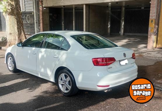 Autos - Volkswagen Vento 2015 Nafta 138400Km - En Venta
