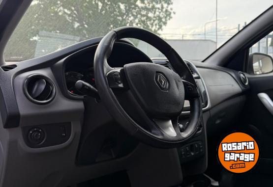 Autos - Renault Logan 2018 Nafta 112000Km - En Venta