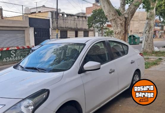 Autos - Nissan Versa 2016 Nafta 199550Km - En Venta