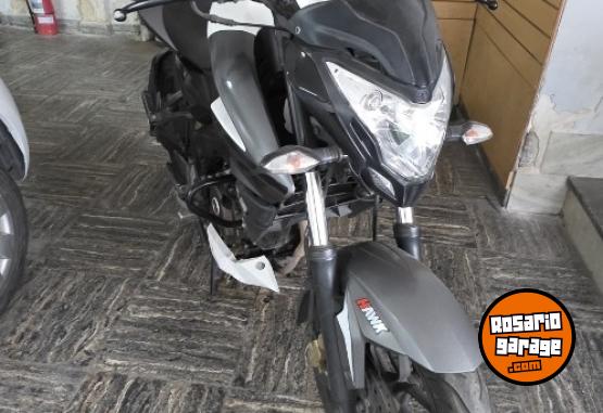 Motos - Bajaj Rouser n200 2022 Nafta 29000Km - En Venta