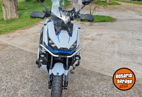 Motos - Zontes 368G 2026 Nafta 3000Km - En Venta