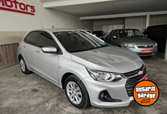 Autos - Chevrolet ONIX 2020 Nafta 63200Km - En Venta