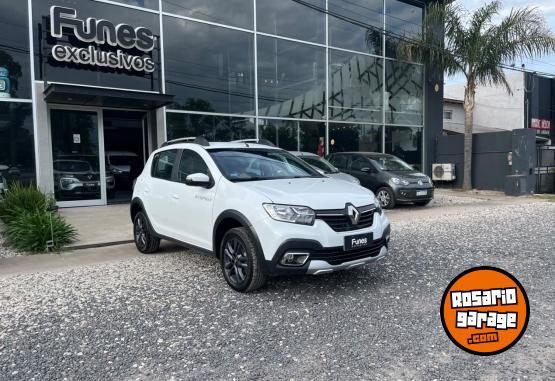 Autos - Renault Sandero 2023 Nafta 67000Km - En Venta