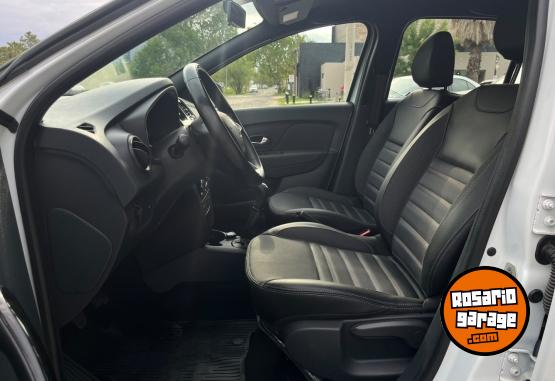 Autos - Renault Sandero 2023 Nafta 67000Km - En Venta