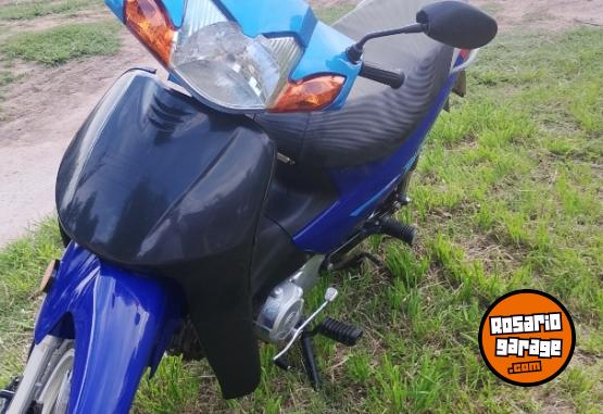 Motos - Motomel Blitz 2025 Nafta 6000Km - En Venta