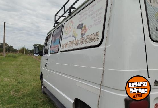 Utilitarios - Renault Trafic 1994 GNC 111111Km - En Venta
