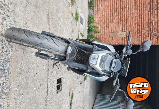Motos - CF 300 2022 Nafta 9000Km - En Venta